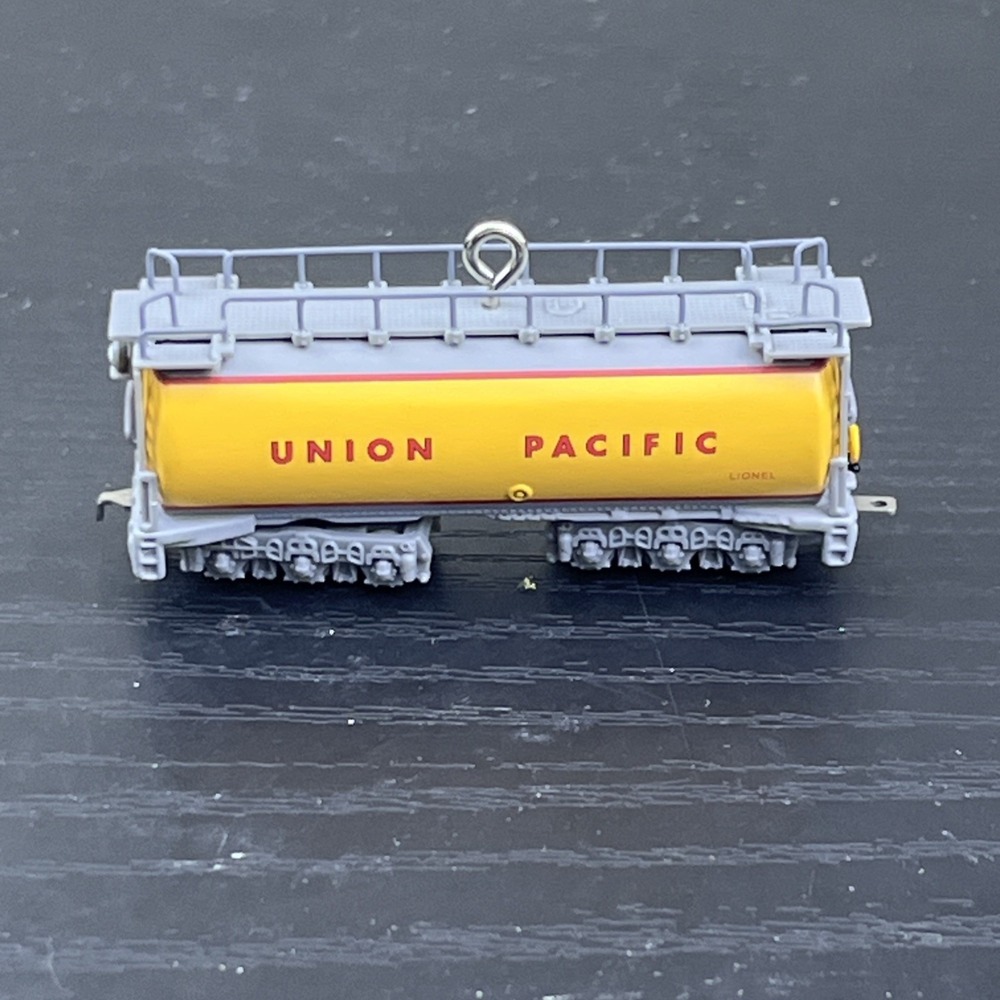 Hallmark Keepsake Lionel Union Pacific‎ Veranda Tender Train Ornament NIB 2006